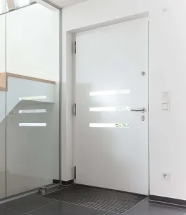 puerta calle KÖMMERLING Xtrem 76